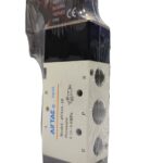 شیر برقی پنوماتیک 2-5 سایز 3/8 مدل 4V310-10