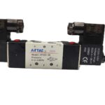 شیر برقی پنوماتیک دو بوبین 2-5 سایز 1/4 مدل 4V220-08